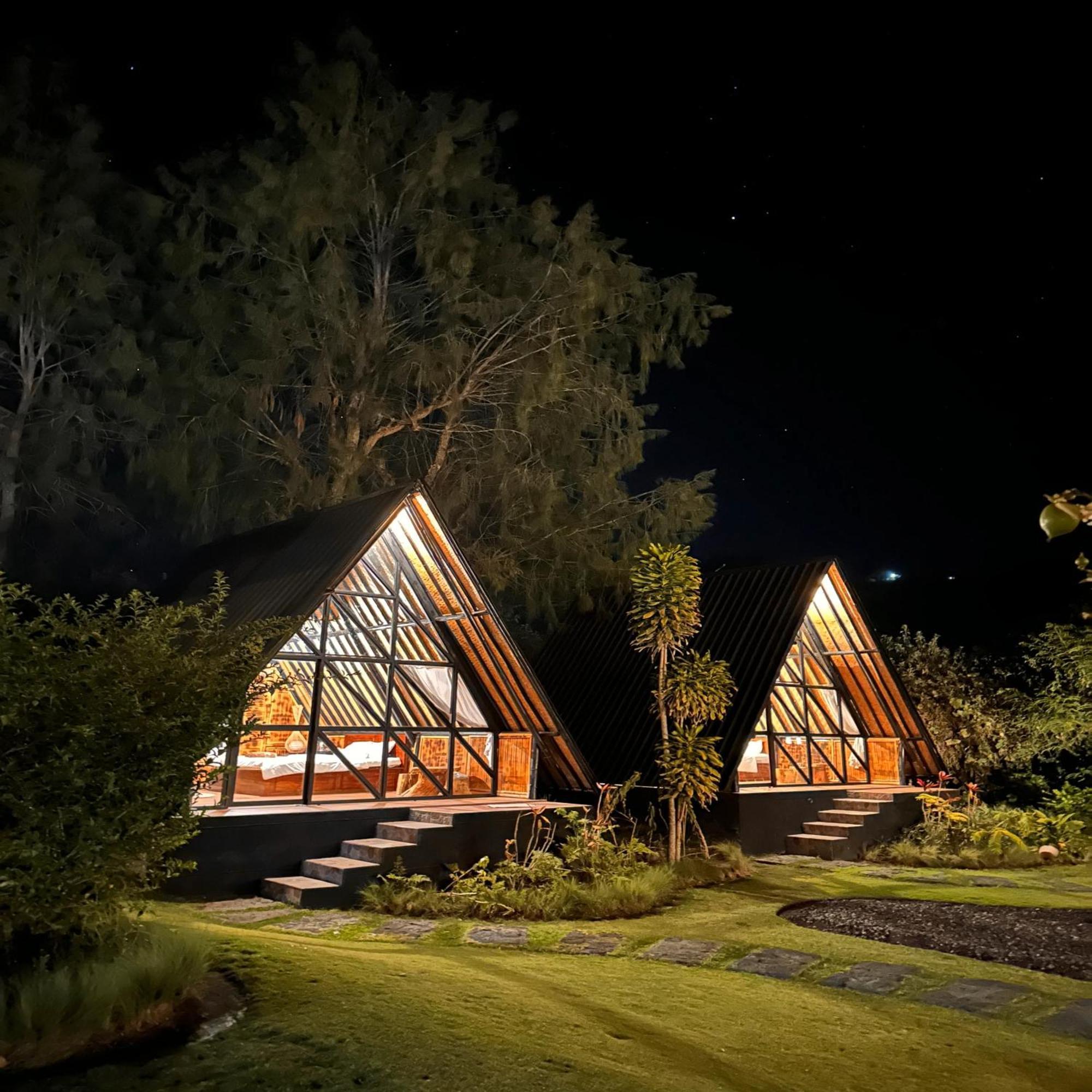 Hotel Bamboo Mount Batur à Kintamani Extérieur photo